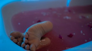 Vikioutofspace Photo #286