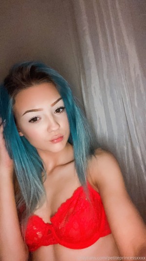 Soph Louise Photo #105