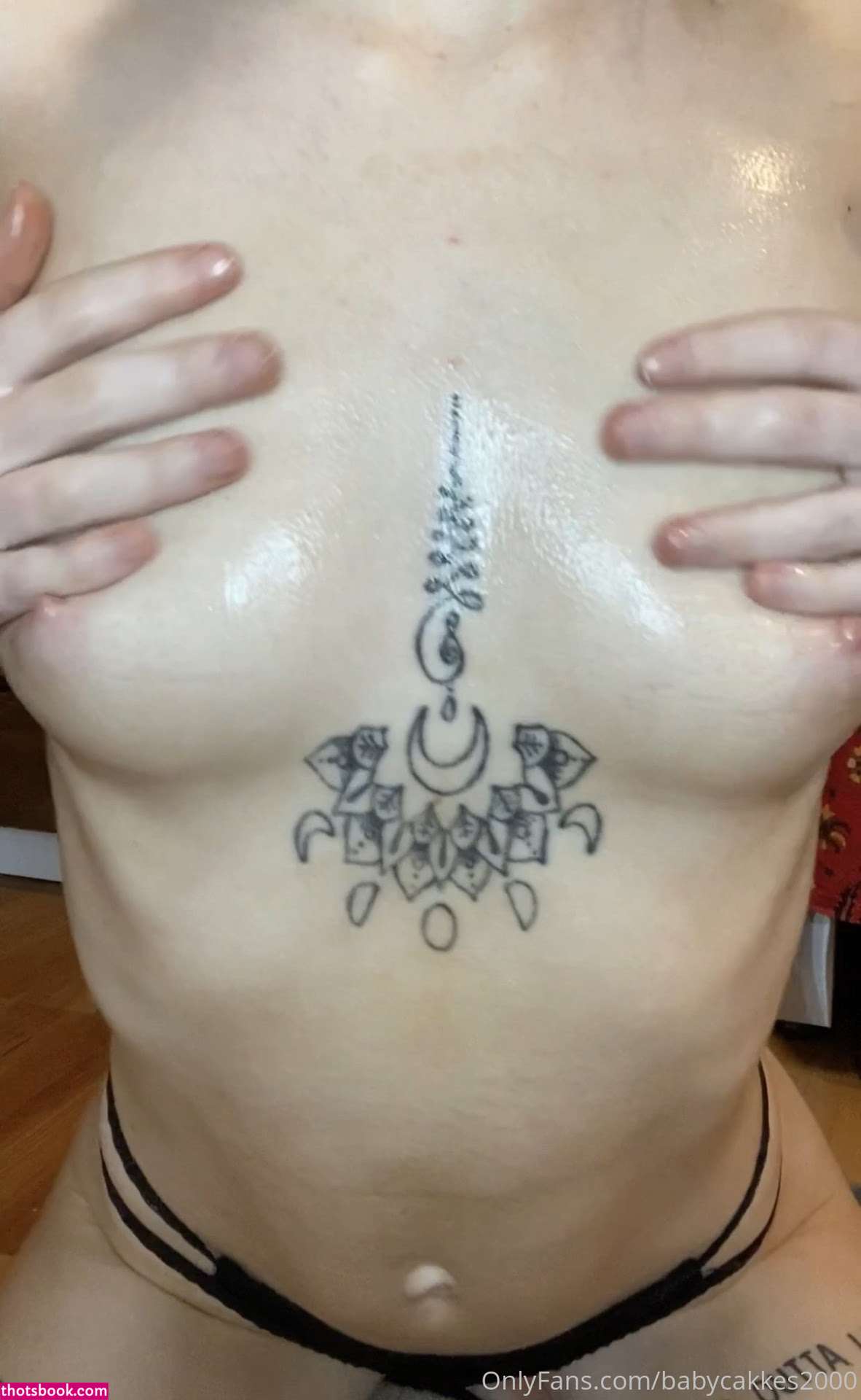 babycakkes2000 Photo #44