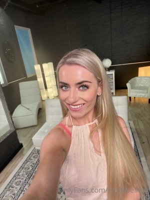 Emily Bellexx Photo #318