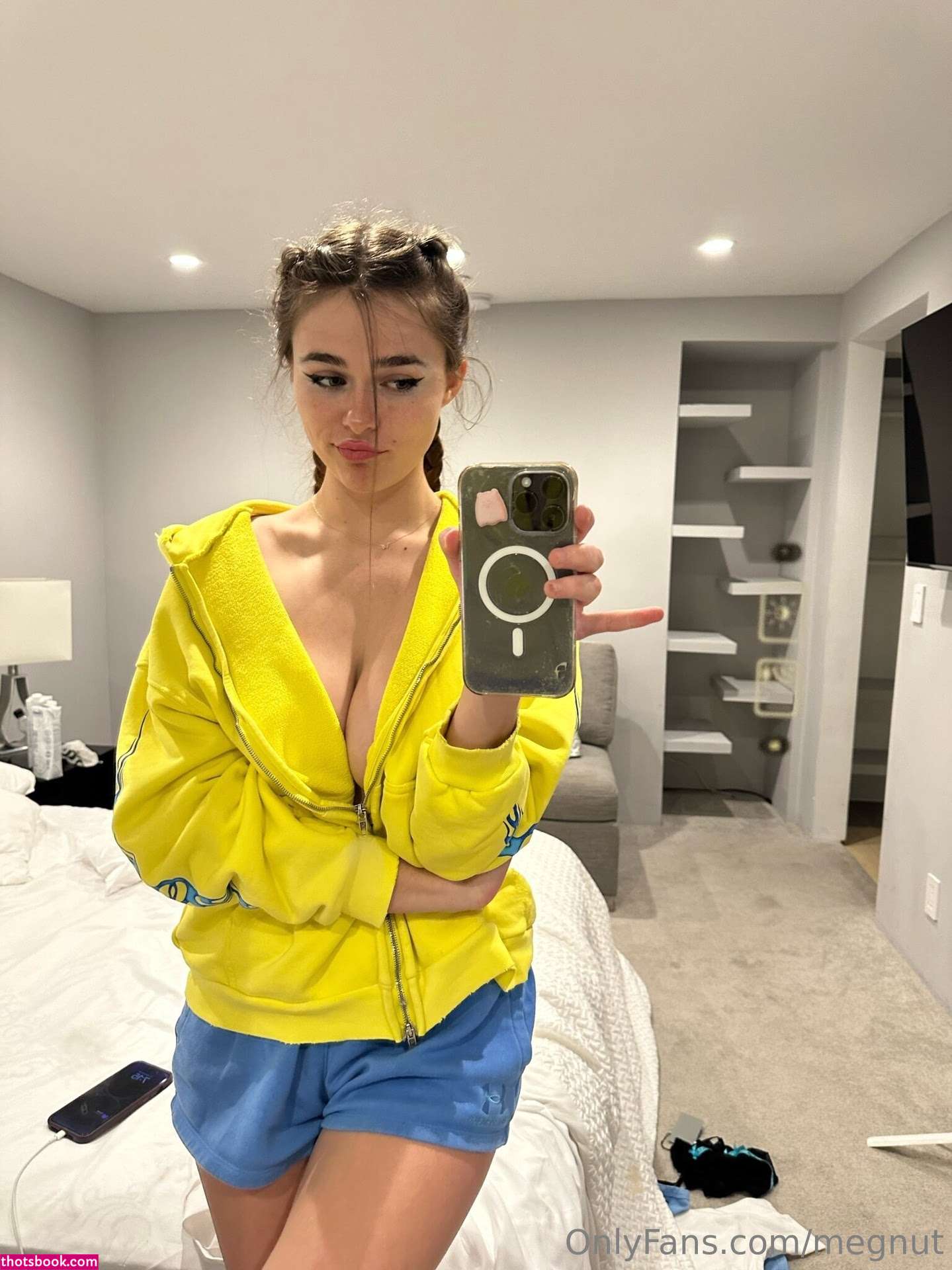 Megan Guthrie Photo #865