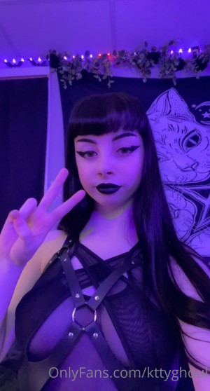 kttyghoul Photo #24