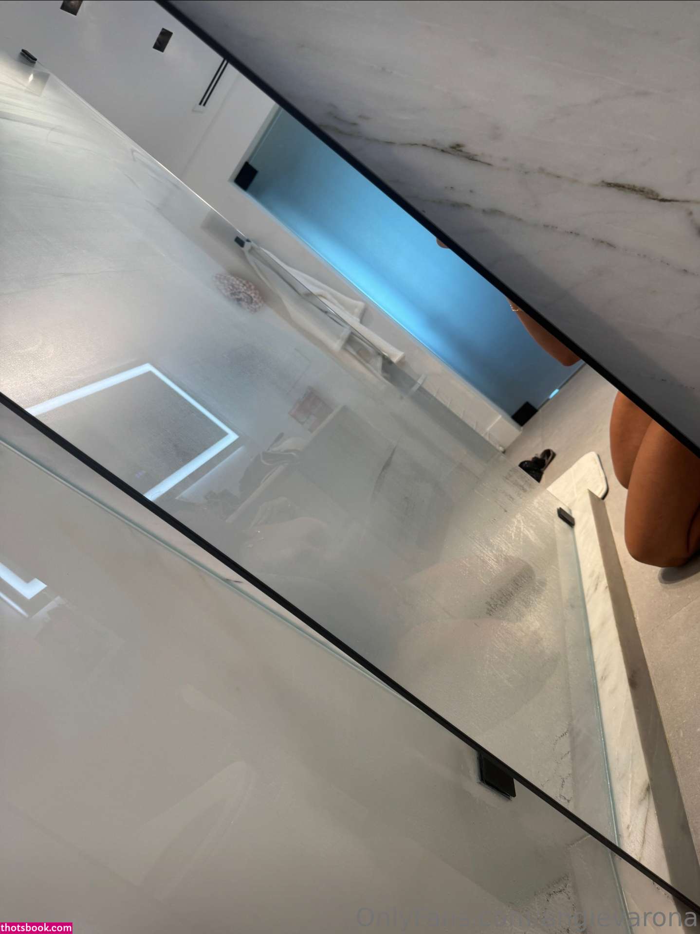 Angie Varona Photo #354