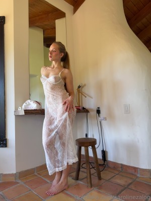 Caroline Zalog Photo #1274