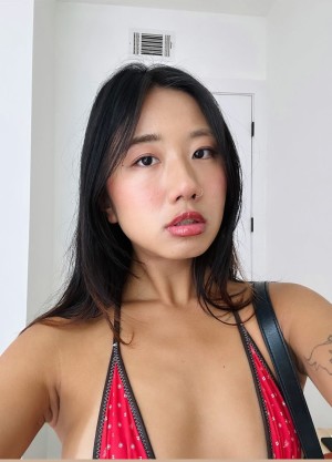 Kylie Cheung Photo #21