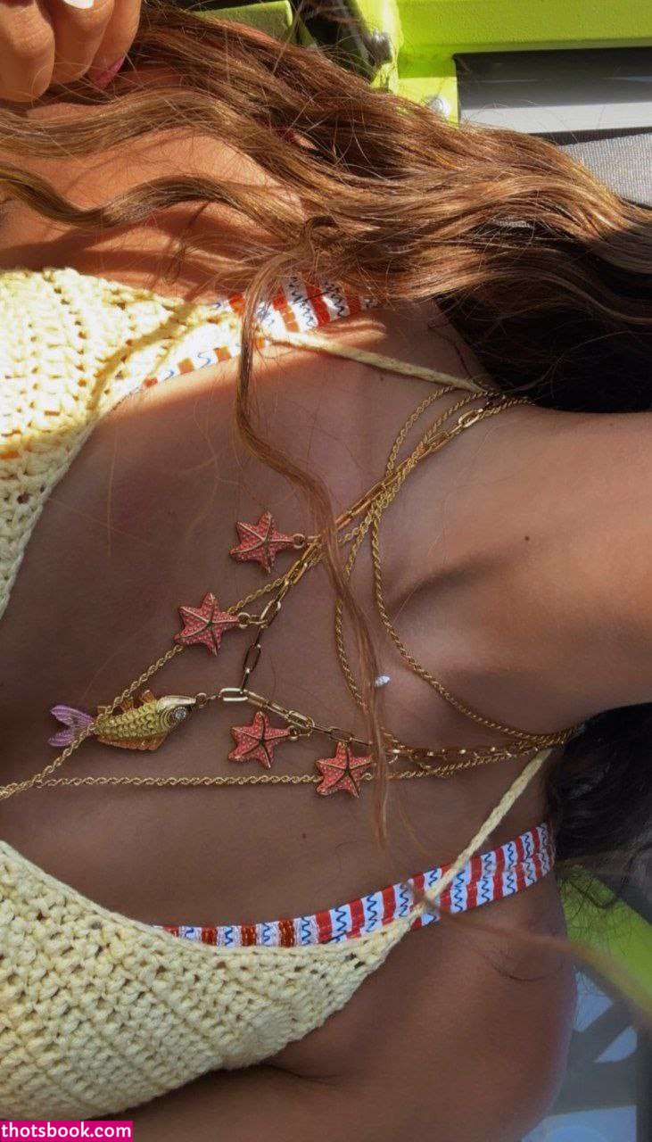 nottrebeca Photo #52