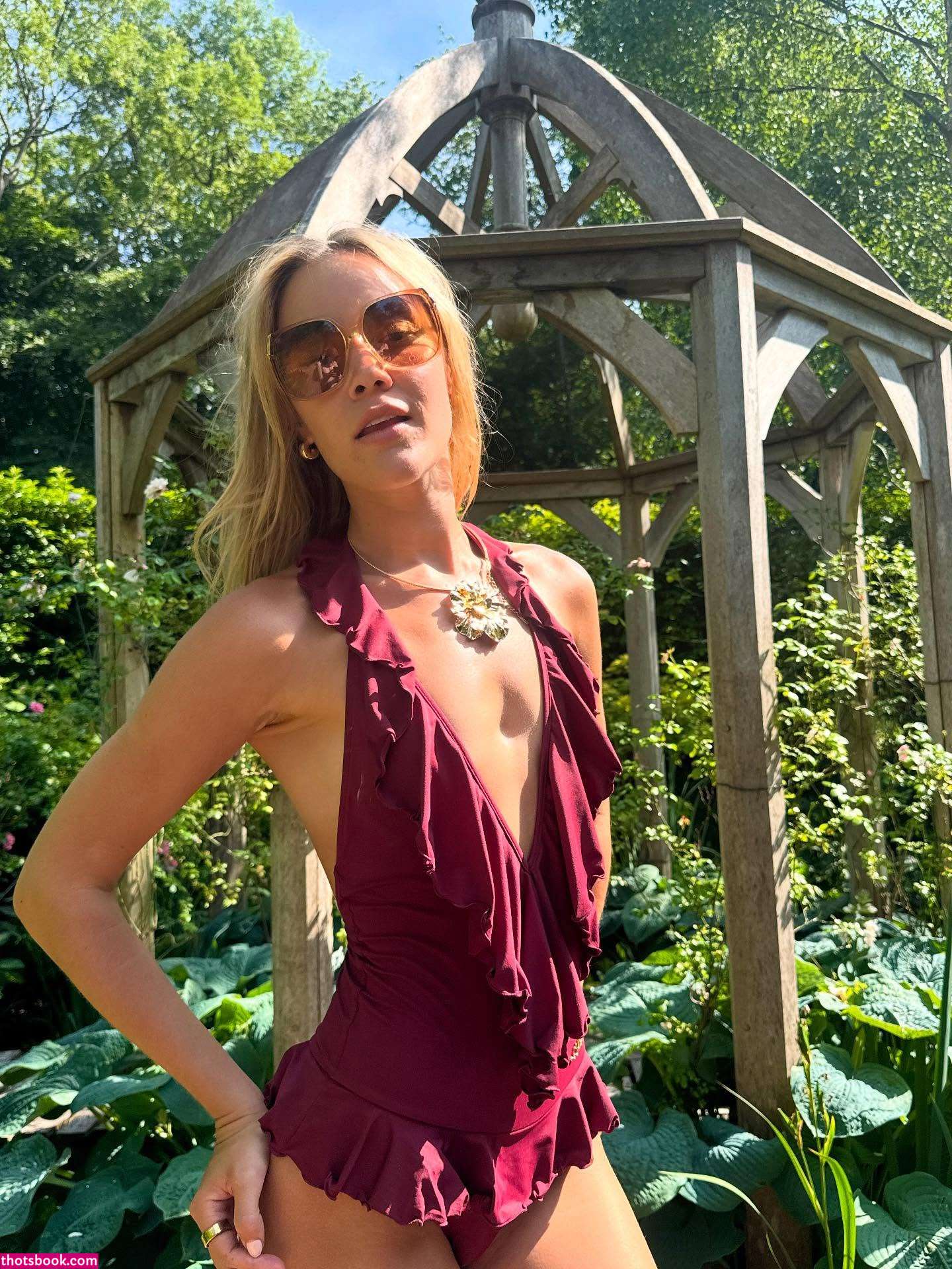 Olivia Ponton Photo #184