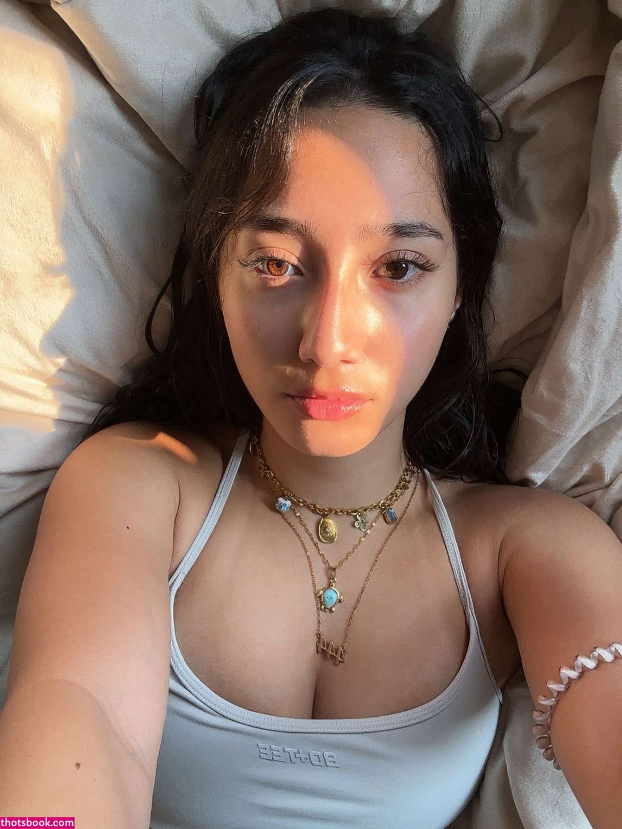 Sabrina Pezeshkian Photo #91