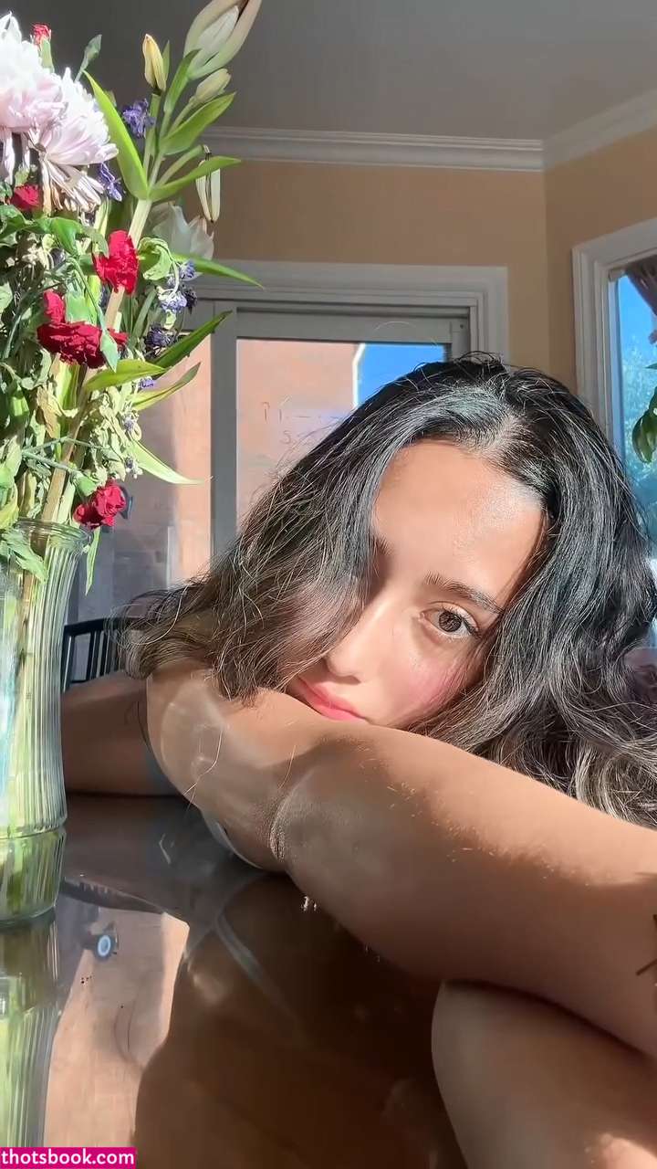 Sabrina Pezeshkian Photo #106