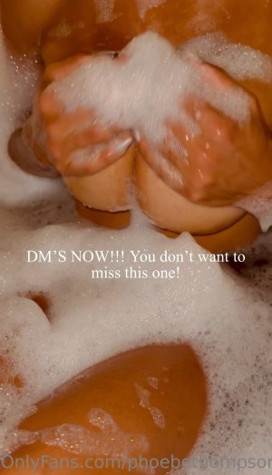 Phoebe Thompson Photo #101