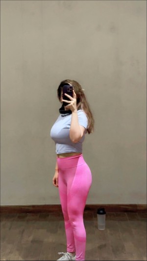 Riya Pandey Photo #23