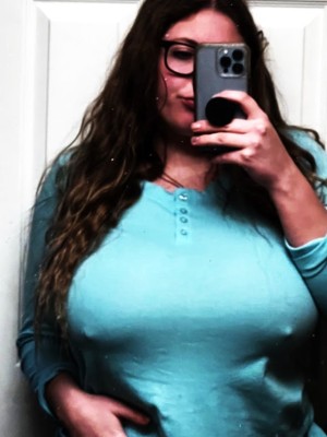 Tess Ferral Photo #6