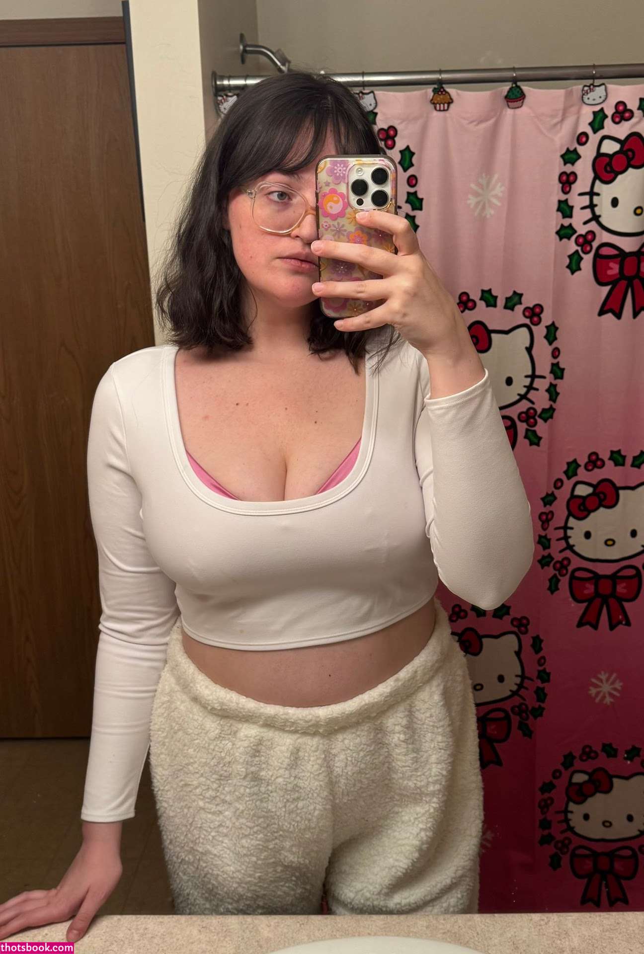 Matchalatte0111 Photo #22