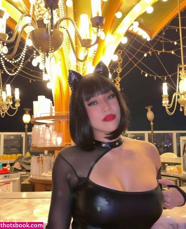 Yenni Huynh Photo #46