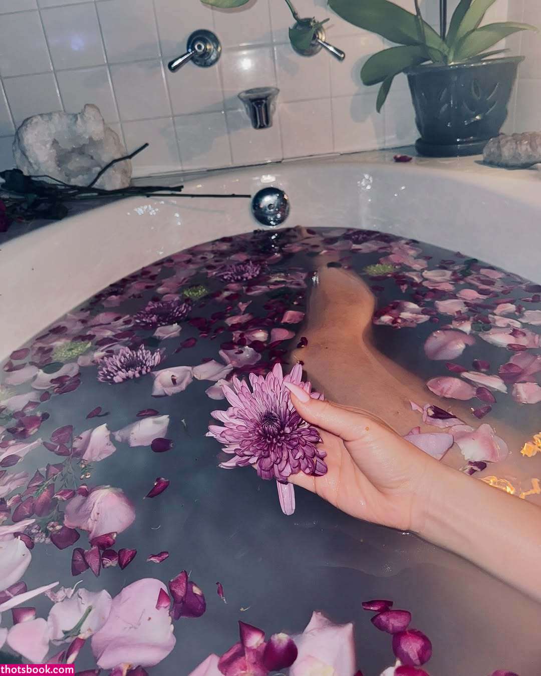 Yenni Huynh Photo #59