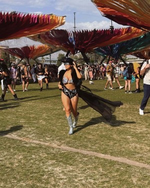 Yenni Huynh Photo #71