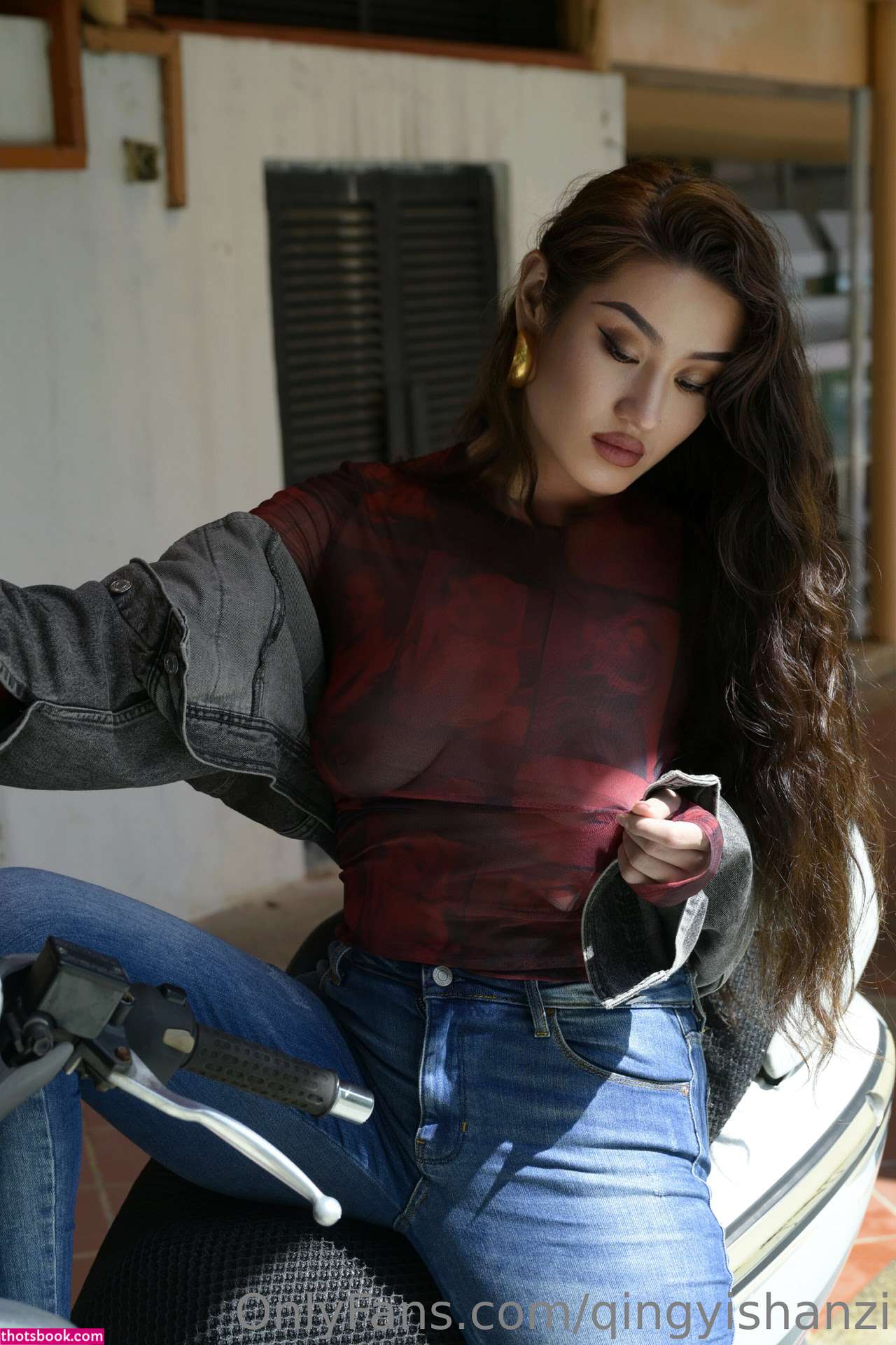 Amelie Qin Photo #19