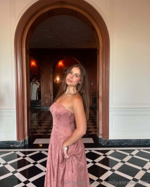 Emily Alexander Post #19