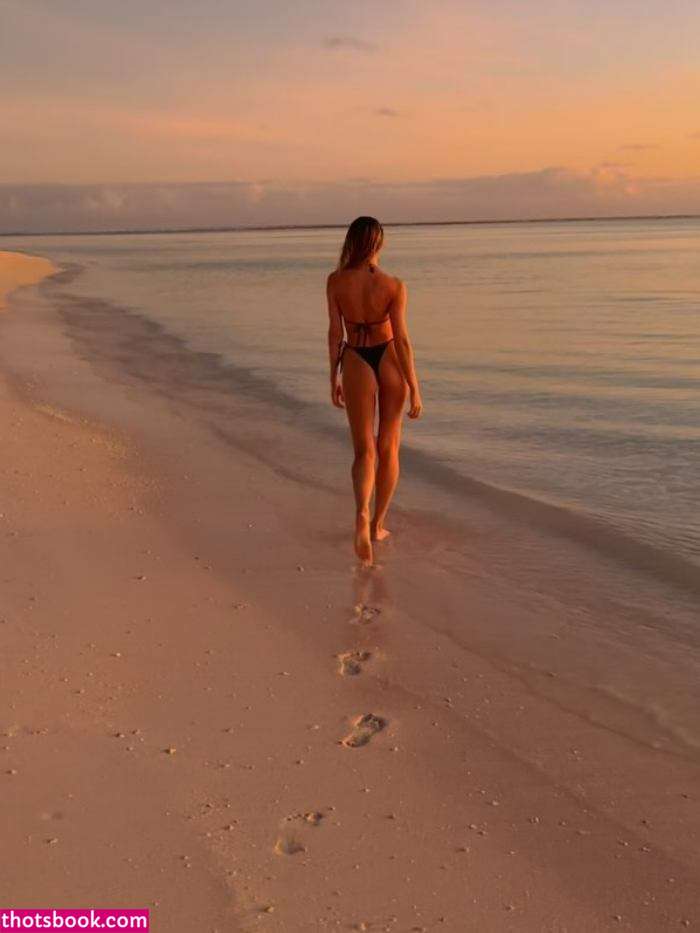 Candice Swanepoel Photo #74