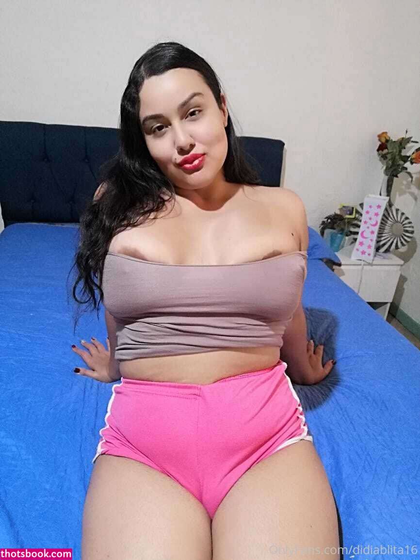 curvybunny91 Photo #27