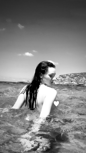 Erin Perise Photo #19