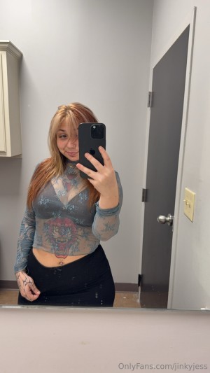 jinkyjess Photo #37