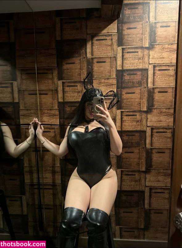 Rachelle Ruth Photo #76