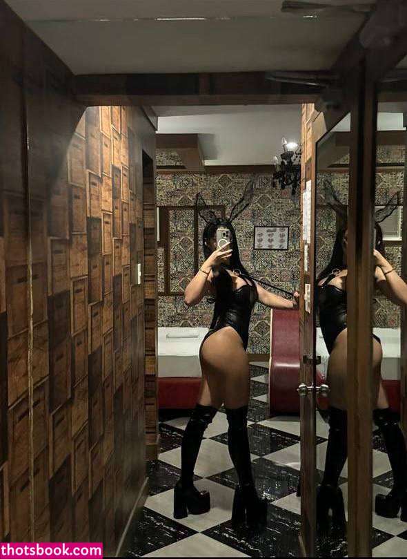 Rachelle Ruth Photo #82