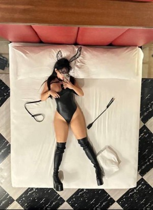 Rachelle Ruth Photo #87