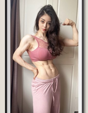 Yuan Herong Photo #142