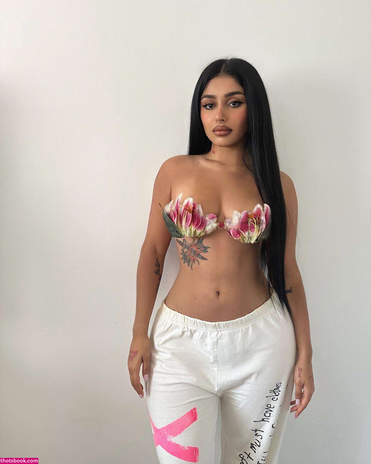 Hanamymood Photo #30