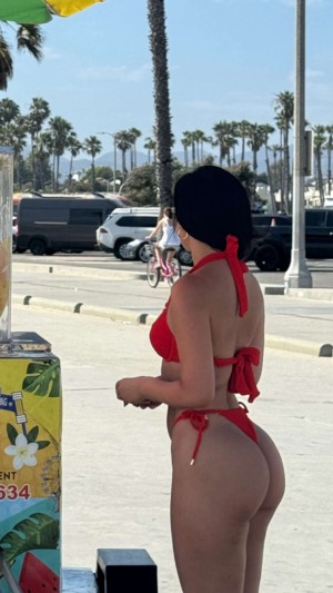 Julia Kelly Photo #66