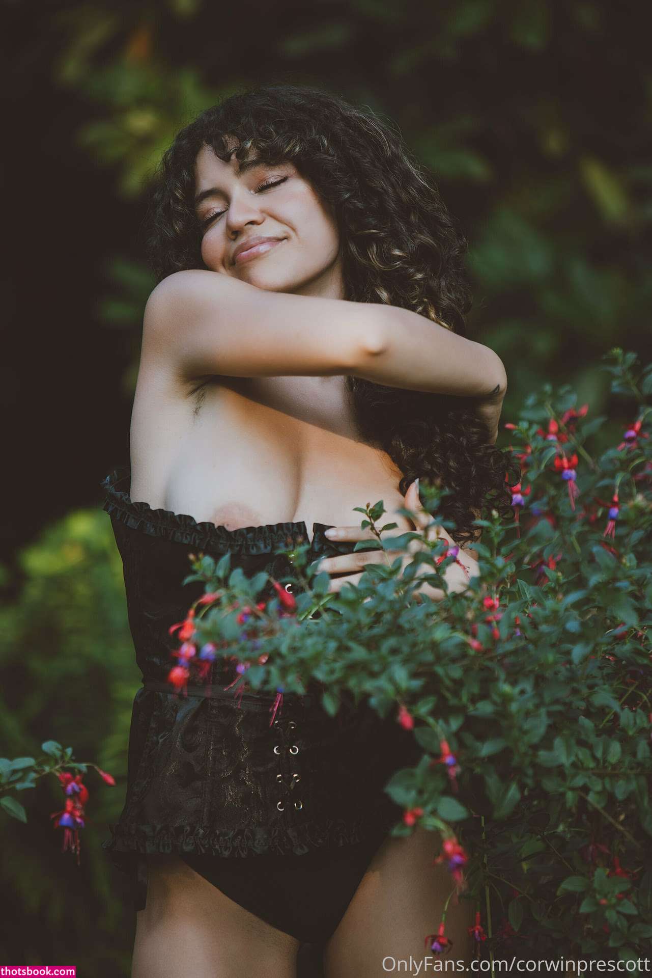 Spicymarii Photo #23