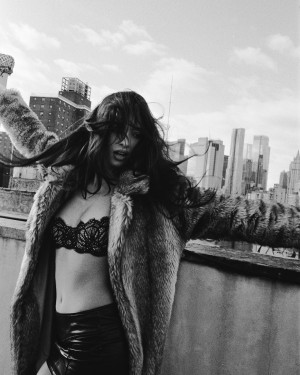 Mishka Chantal Silva Photo #70