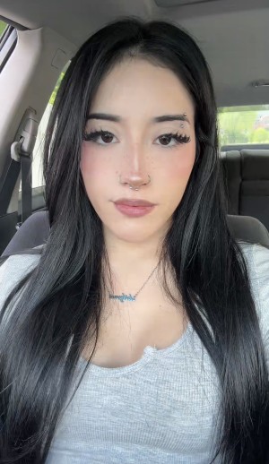 Shilynn Velez Photo #8