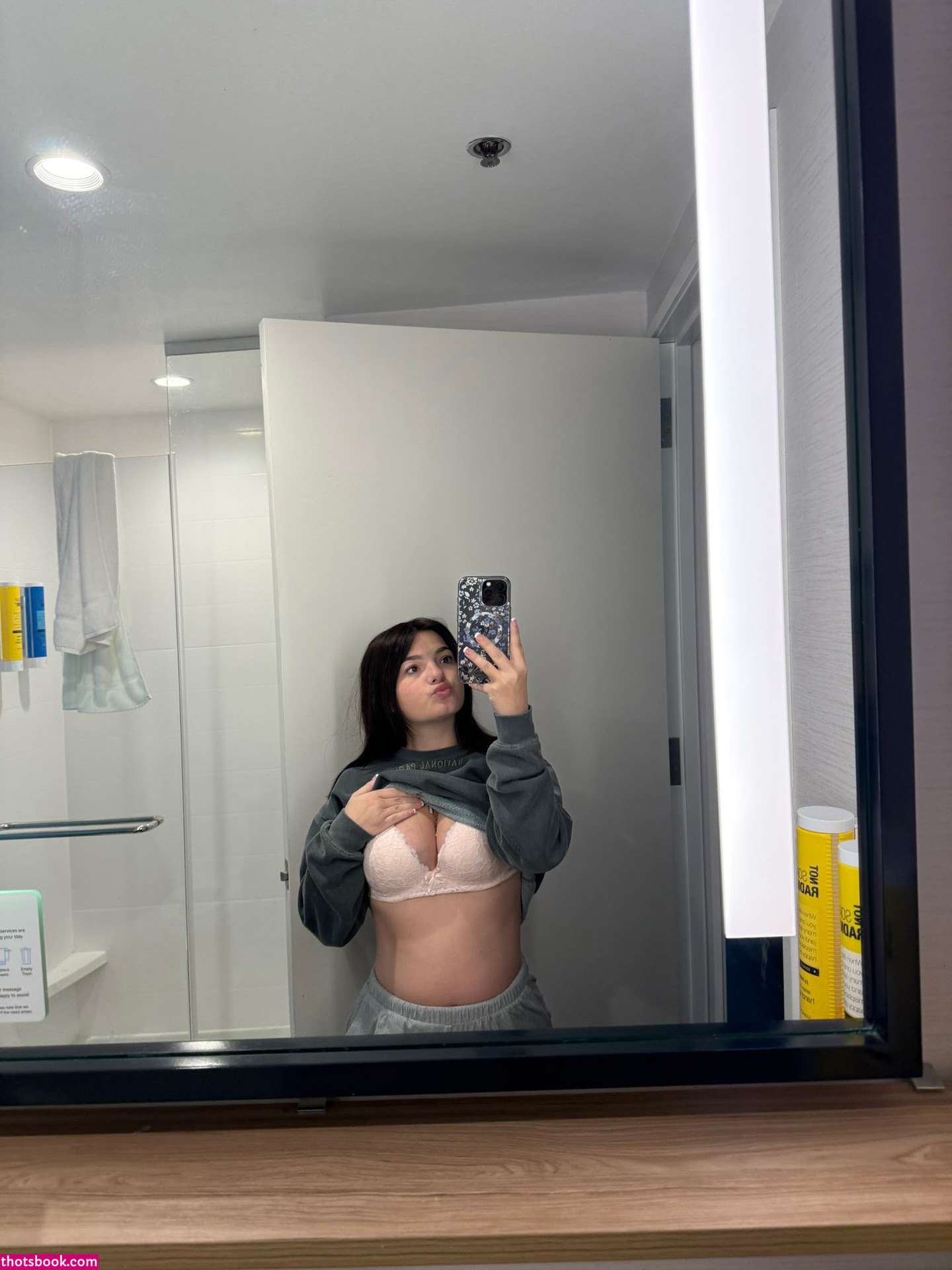 bubbles199 Photo #78