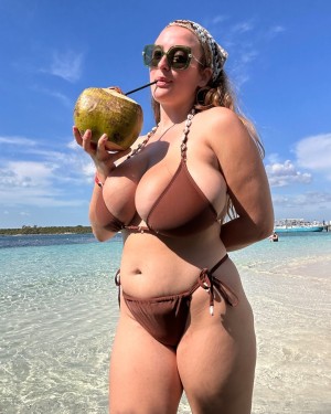 Ameliawettengel Photo #119