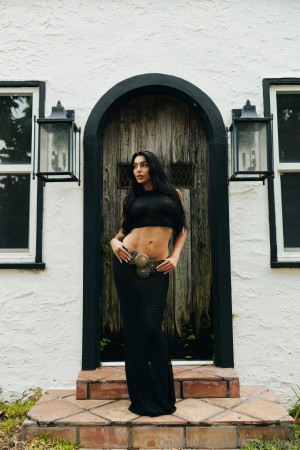 Emily Rinaudo Photo #493