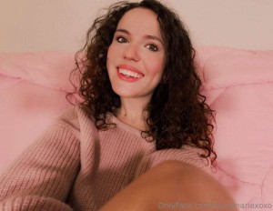 Laura Earnesty Photo #61