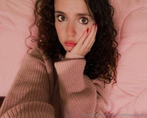 Laura Earnesty Photo #62