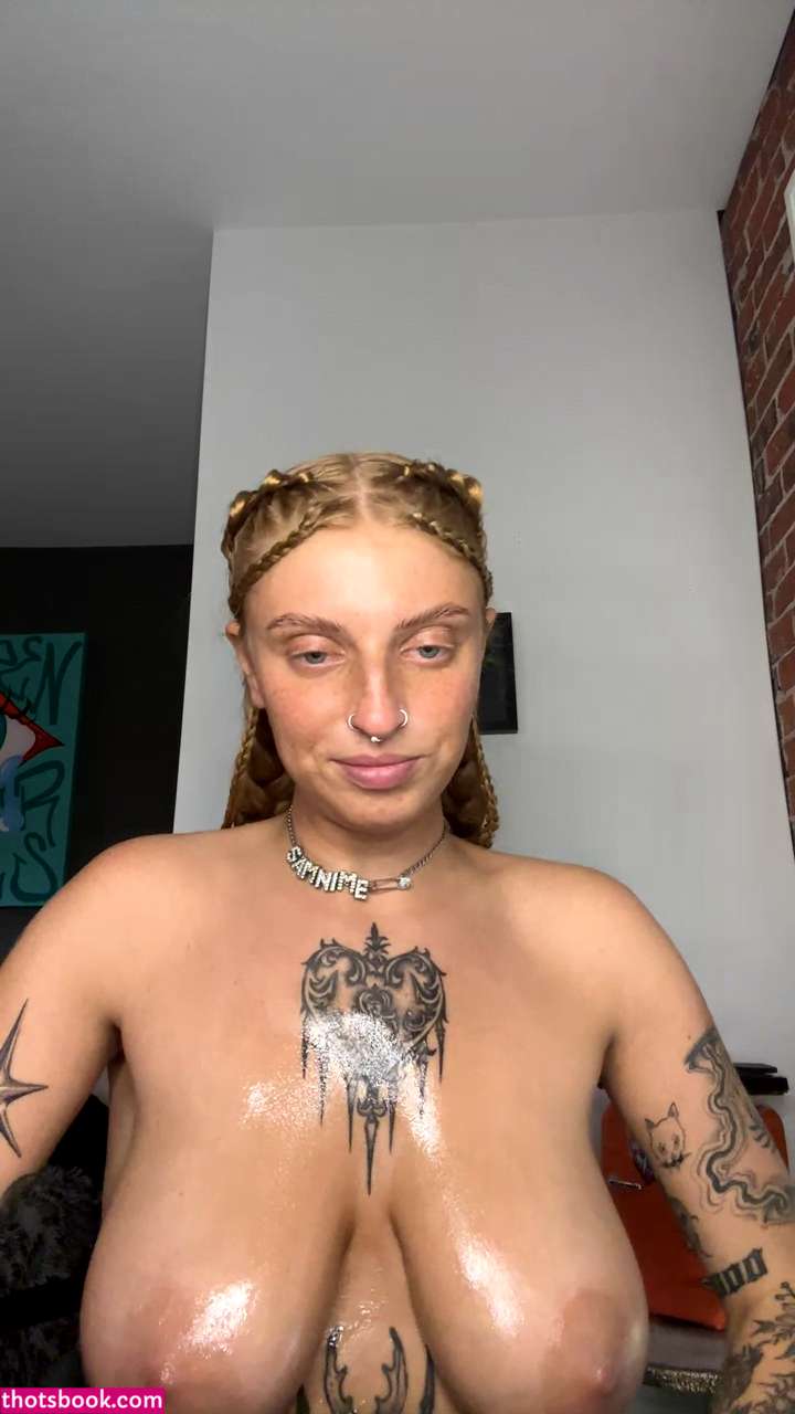 Samnimetitties Photo #68