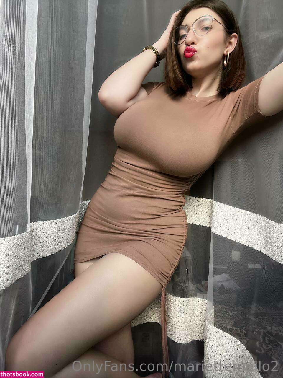 taynawinfrey2 Photo #164