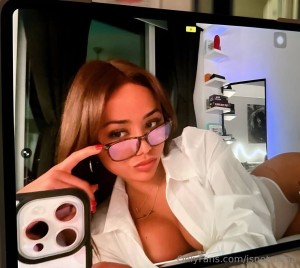 Ximena Saenz Photo #157