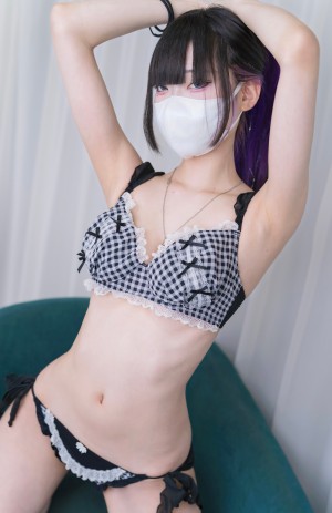 Nwqllxq Gerarin Photo #97