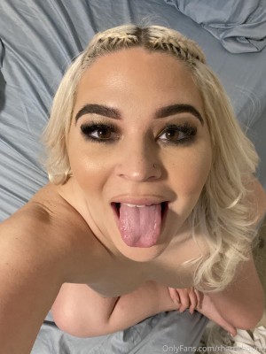 Rharri Rhound Photo #32