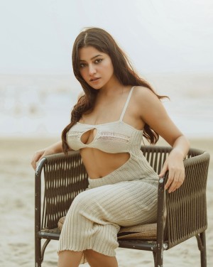 Simran Kaur Photo #1