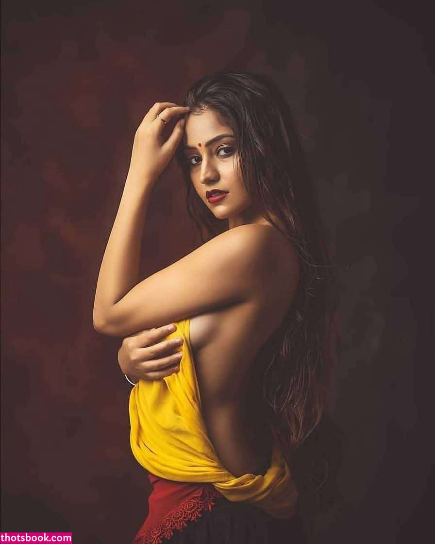 Simran Kaur Photo #29