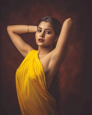 Simran Kaur Photo #28