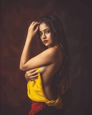 Simran Kaur Photo #29