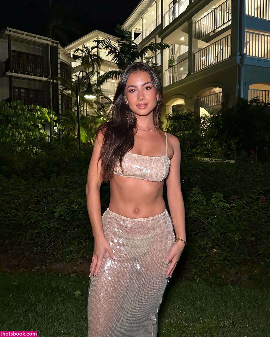 Emily Landon Photo #21